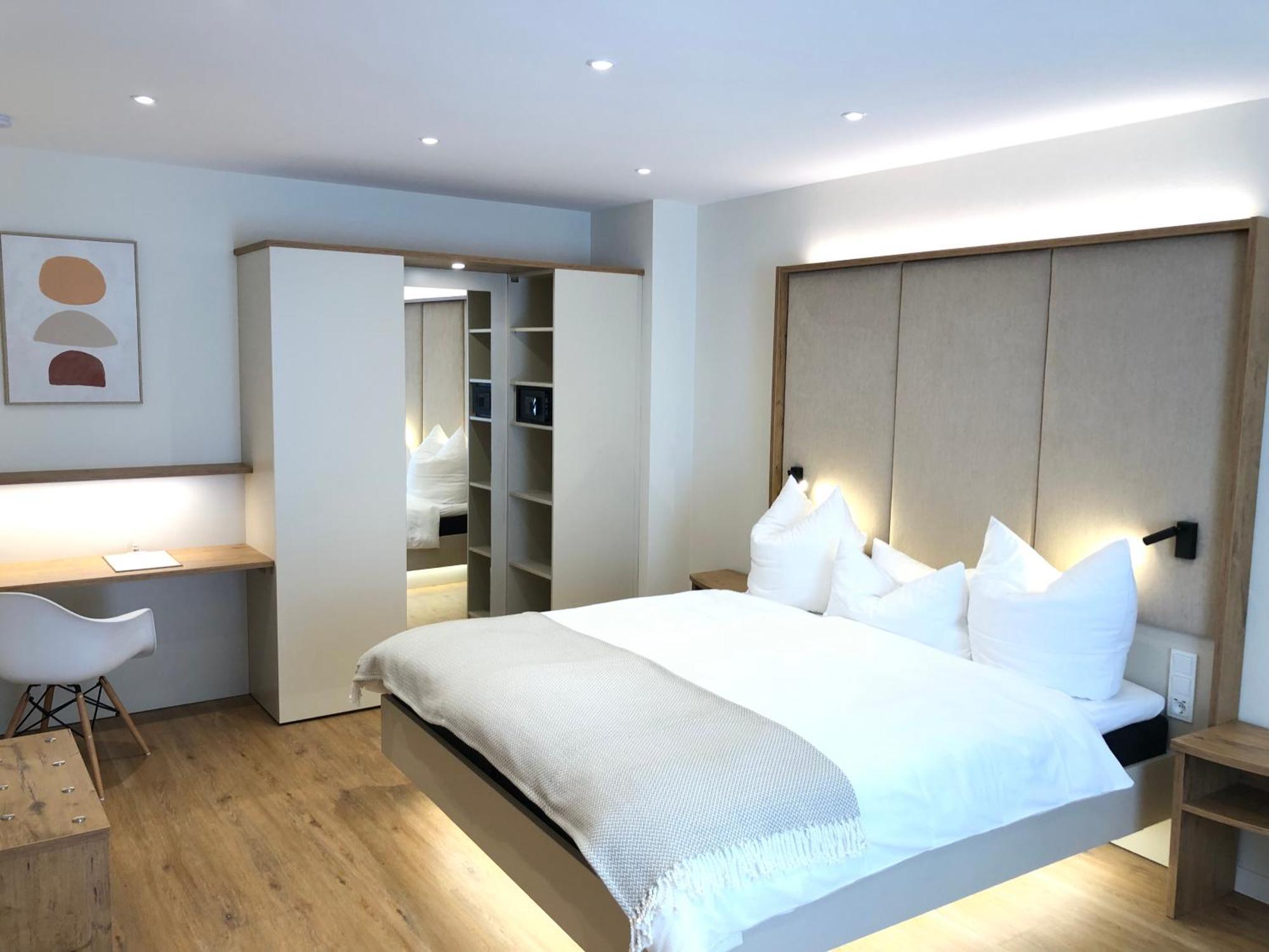 Hotel Zur Traube Ürzig 部屋 写真